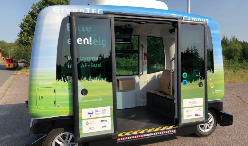 Der Naf-Bus