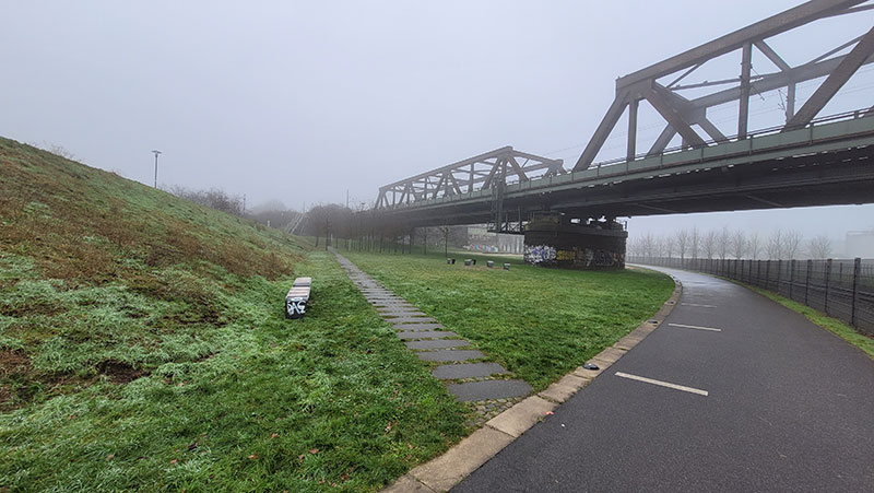 Brück im Nebel in Dusiburg